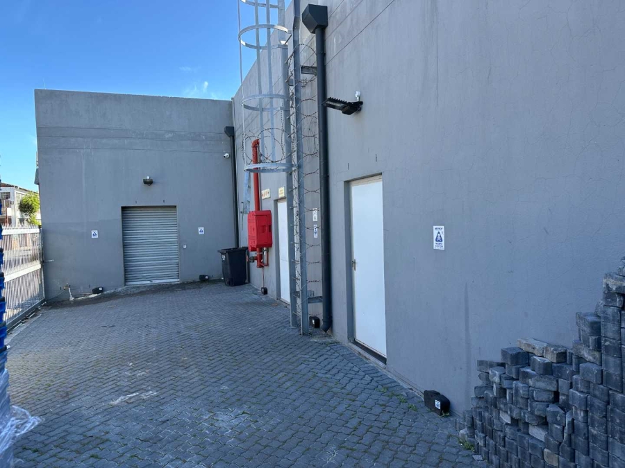 Commercial Property for Sale in Maitland Western Cape